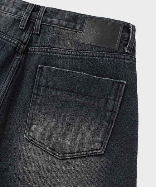 NONBLANK(ノンブランク)の「ワイドカーブデニムパンツ_INDIGO(その他パンツ・メンズ・ダークネイビー・MEDIUM/LARGE/X-LARGE)」の7枚目の写真