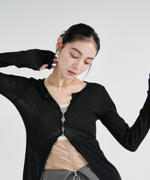 Ezick(エジック)の「【UVCUT】sheer hook cardigan シアーカーディガン(カーディガン/ボレロ・レディース・ブラック/オフホワイト・FREE)」の19枚目の写真