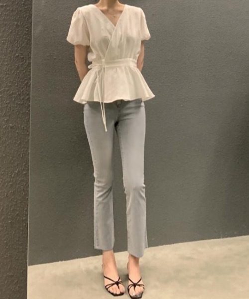 Teem Store(チームストア)の「ウエストマークカシュクールVネックブラウス(シャツ/ブラウス・レディース・ホワイト/ブラウン/ブルー・M/S)」の20枚目の写真