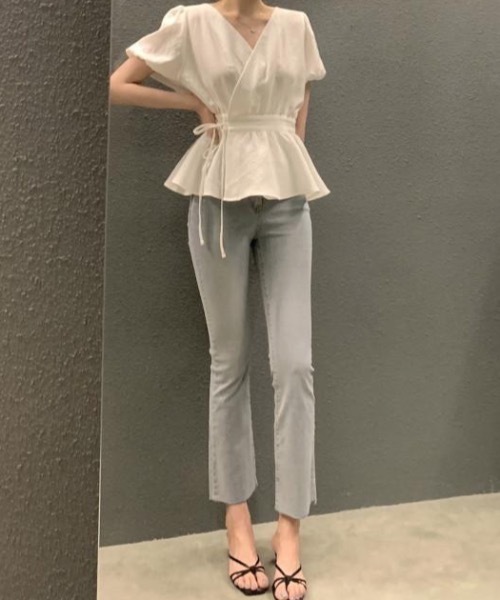 Teem Store(チームストア)の「ウエストマークカシュクールVネックブラウス(シャツ/ブラウス・レディース・ホワイト/ブラウン/ブルー・M/S)」の21枚目の写真