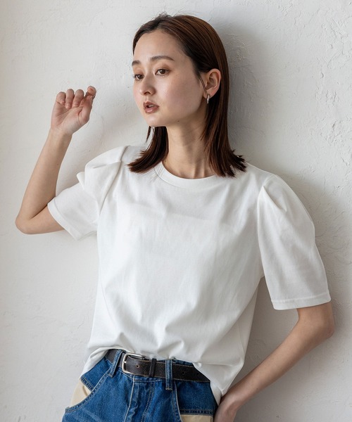 VitaFelice(ヴィータフェリーチェ)の「UVカット&接触冷感パフスリーブ半袖Tシャツ 汗染み防止加工(Tシャツ/カットソー・レディース・オフホワイト/スミクロ/グレー・FREE)」の6枚目の写真
