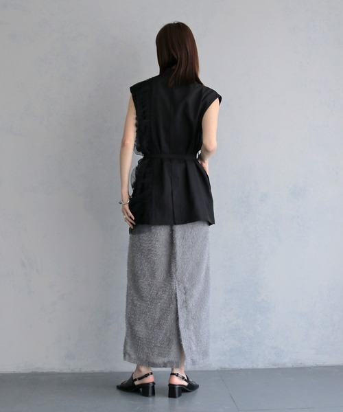 &g'aime(アンジェム)の「【&g'aime 】ギャザー切替ベスト Gathered Panelled Vest(ベスト・レディース・チャコールグレー/ブラック・FREE)」の14枚目の写真