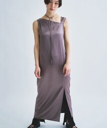 CODE A（コードエー）の「satin neck slit dress（ワンピース）」
