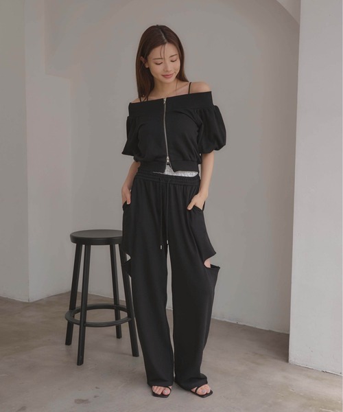 SOELA(ソエラ)の「【INGNI SOELA】レースレイヤードサイドカットスウェットパンツ/WEB限定(スウェットパンツ・レディース・グレー/ブラック/アイボリー・M)」の21枚目の写真