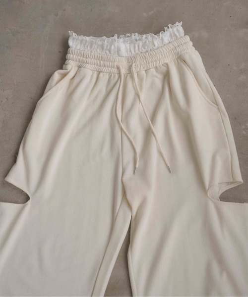SOELA(ソエラ)の「【INGNI SOELA】レースレイヤードサイドカットスウェットパンツ/WEB限定(スウェットパンツ・レディース・グレー/ブラック/アイボリー・M)」の19枚目の写真