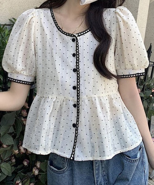 mielu(ミエル)の「ドット柄バイカラーチュニック(シャツ/ブラウス・レディース・ホワイト・MEDIUM/LARGE)」の1枚目の写真