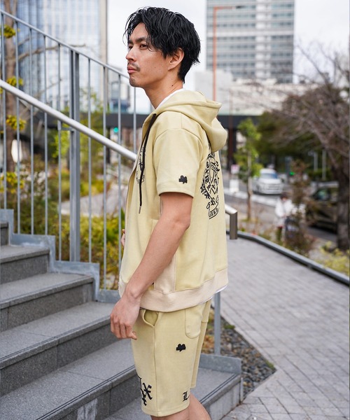 LUXE/R(ラグジュ)の「(RM)【LUXE/R】ポリエステル スウェード ファスナー ジップパーカー(パーカー・メンズ・ベージュ/ブラック/エメラルド・LARGE/X-LARGE)」の10枚目の写真