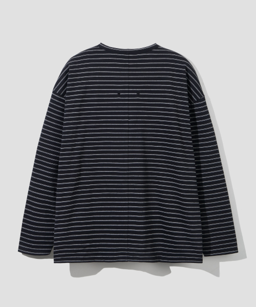 AGOD（エージーオーディー）の「サイドボタンヘンリーネックストライプロングスリーブ[ブラック]（Tシャツ/カットソー・レディース・その他・SMALL/MEDIUM/LARGE）」の5枚目の写真