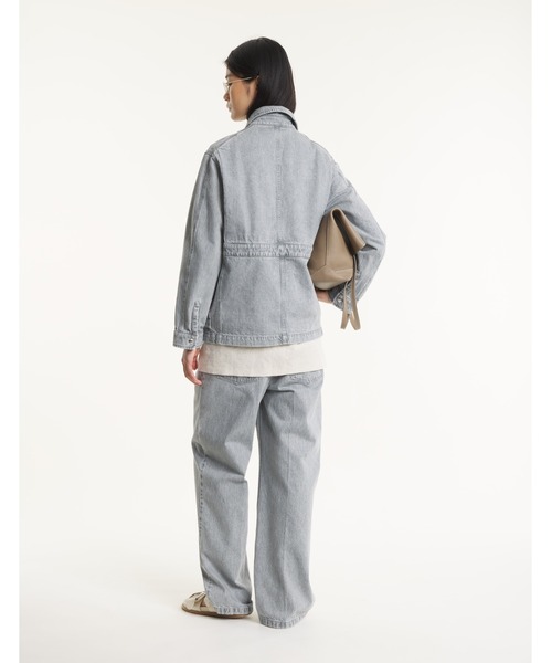 Maison Kitsune(メゾンキツネ)の「DENIM BARN JACKET(デニムジャケット・レディース・ライトグレー・XS)」の5枚目の写真