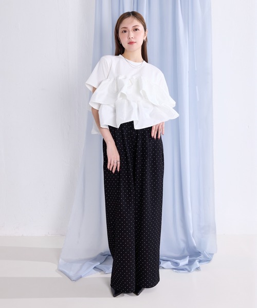 en CAnAF(エンカナフ)の「【1枚で華やぐ主役トップス】ナイロンドッキングフリルTシャツ(Tシャツ/カットソー・レディース・ブラウン/ブラック/ホワイト・フリー)」の8枚目の写真