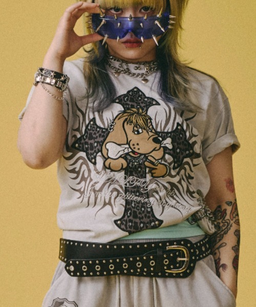 GALFY(ガルフィー)の「【GALFY】マジマブ☆TEE / 【ガルフィー】刺しゅうロゴトライバル半袖Tシャツ(Tシャツ/カットソー・メンズ・ライトグレー/チャコール/パープル・L/XL)」の4枚目の写真