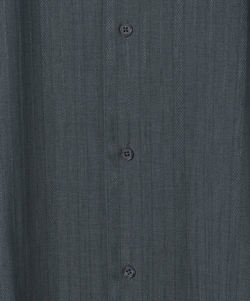 BAYFLOW(ベイフロー)の「ドビーストライプシャツ(シャツ/ブラウス・メンズ・チャコール/ブラウン・LARGE/MEDIUM)」の5枚目の写真
