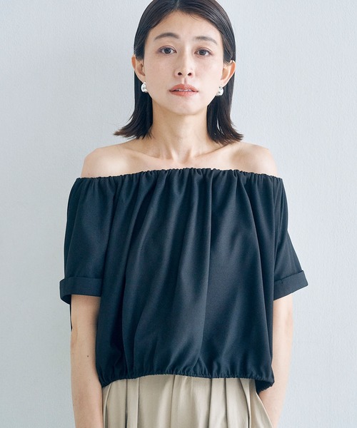Obis&(オビスアンド)の「マルチWay シャーリングブラウス(シャツ/ブラウス・レディース・セージグリーン/ブラック・FREE)」の17枚目の写真