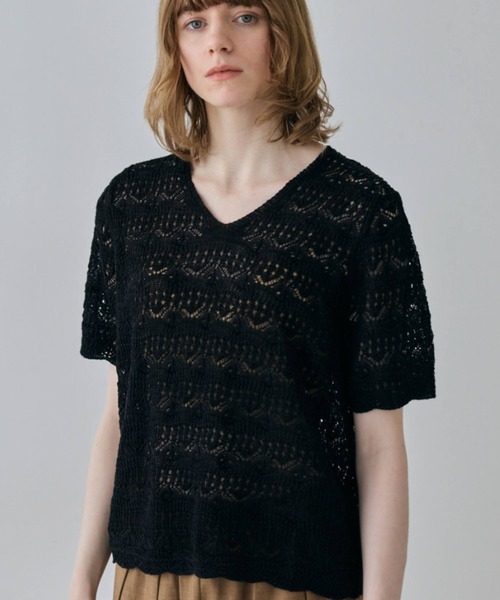 flaeu(フラユ)の「Eyelet Lace Knit Pullover(ニット/セーター・レディース・ブラック/アイボリー・FREE)」の10枚目の写真