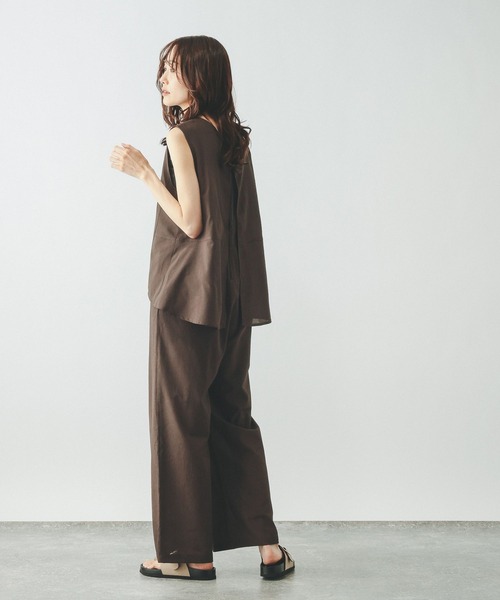 GLOBAL WORK(グローバルワーク)の「Airy Breezeサロペット/645015(サロペット/オーバーオール・レディース・ダークグレー/ブラウン系その他6・MEDIUM/LARGE)」の10枚目の写真