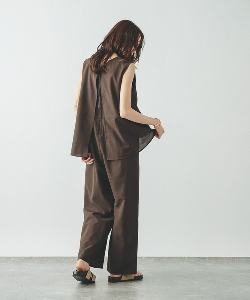 GLOBAL WORK(グローバルワーク)の「Airy Breezeサロペット/645015(サロペット/オーバーオール・レディース・ダークグレー/ブラウン系その他6・MEDIUM/LARGE)」の11枚目の写真