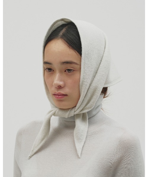 TODAYFUL(トゥデイフル)の「Softwool Scarf(バンダナ/スカーフ・レディース・チャコールグレー/ミント・FREE)」の11枚目の写真