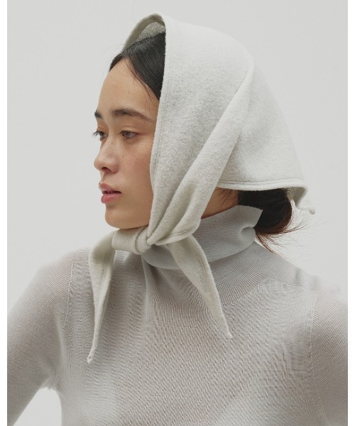 TODAYFUL(トゥデイフル)の「Softwool Scarf(バンダナ/スカーフ・レディース・チャコールグレー/ミント・FREE)」の12枚目の写真