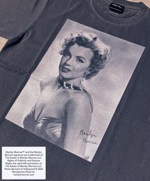 StPT（エスティーピーティー）の「【MARILYN MONROE マリリン・モンロー】フォトTシャツ ピグメント染め  ヴィンテージ  ユニセックス モノクロ クローズアップ（Tシャツ/カットソー）」