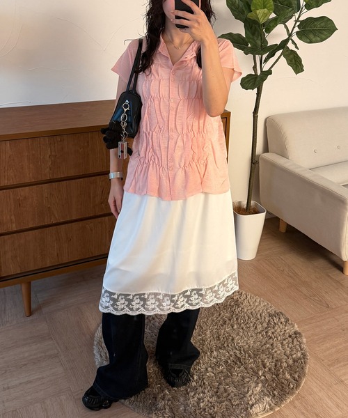MUHET(ミュエータ)の「shirring slab knit shirt / シャーリングスラブニットシャツ(シャツ/ブラウス・レディース・グレー/アイボリー/ピンク・FREE)」の16枚目の写真