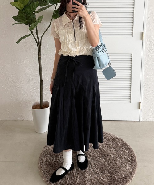 MUHET(ミュエータ)の「shirring slab knit shirt / シャーリングスラブニットシャツ(シャツ/ブラウス・レディース・グレー/アイボリー/ピンク・FREE)」の6枚目の写真