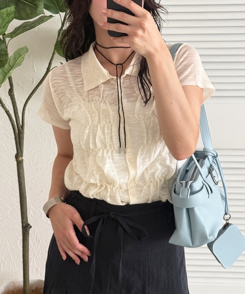 MUHET(ミュエータ)の「shirring slab knit shirt / シャーリングスラブニットシャツ(シャツ/ブラウス・レディース・グレー/アイボリー/ピンク・FREE)」の5枚目の写真