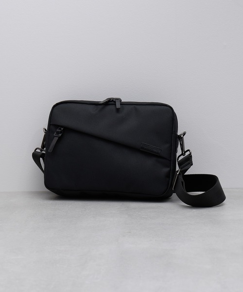 COMME CA MEN(コムサメン)の「【COMME CA MEN】オブリック ショルダーバッグ 7134(ショルダーバッグ・メンズ・ブラック/ネイビー・FREE)」の3枚目の写真
