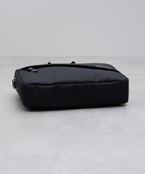 COMME CA MEN(コムサメン)の「【COMME CA MEN】オブリック ショルダーバッグ 7134(ショルダーバッグ・メンズ・ブラック/ネイビー・FREE)」の6枚目の写真