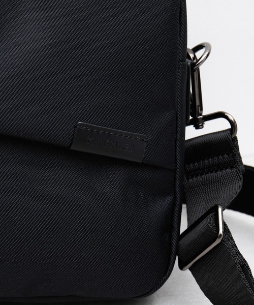 COMME CA MEN(コムサメン)の「【COMME CA MEN】オブリック ショルダーバッグ 7134(ショルダーバッグ・メンズ・ブラック/ネイビー・FREE)」の8枚目の写真