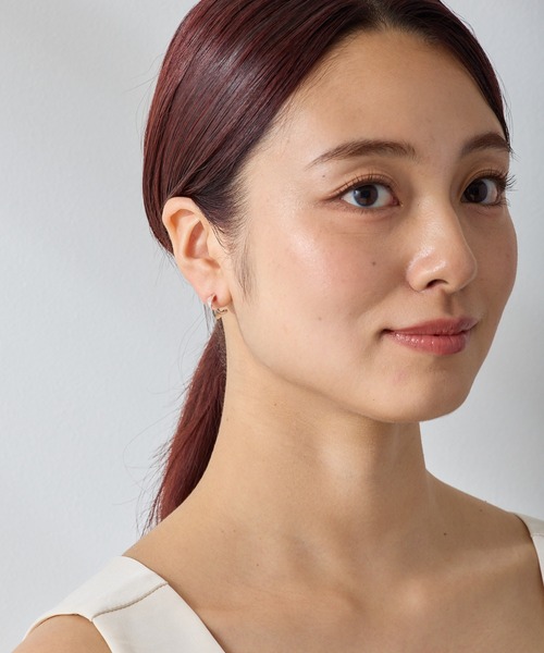 CALIN STANDARD(カリンスタンダード)の「◆金属アレルギー対応◆◆made in japan◆ 【高品質ポスト】【純金・純銀厚メッキ】ツイストシャイン ジルコニアセラミックポストピアス(ピアス(両耳用)・レディース・ゴールド/ピンクゴールド/シルバー・FREE)」の5枚目の写真
