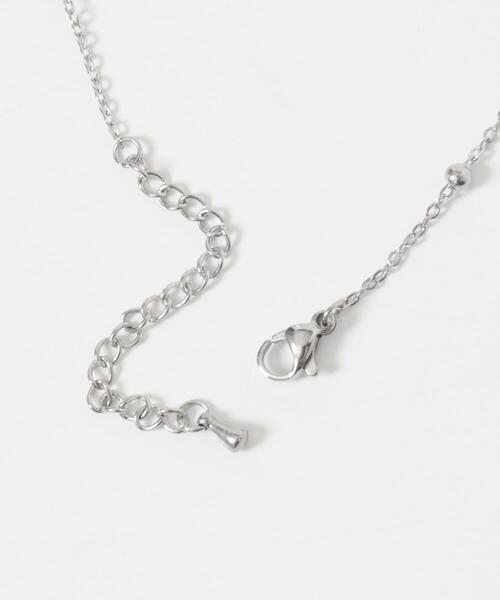 URBAN RESEARCH Sonny Label（アーバンリサーチサニーレーベル）の「ステンレスフラワーチェーンネックレス（ネックレス・レディース・ゴールド/シルバー・ONE）」の6枚目の写真