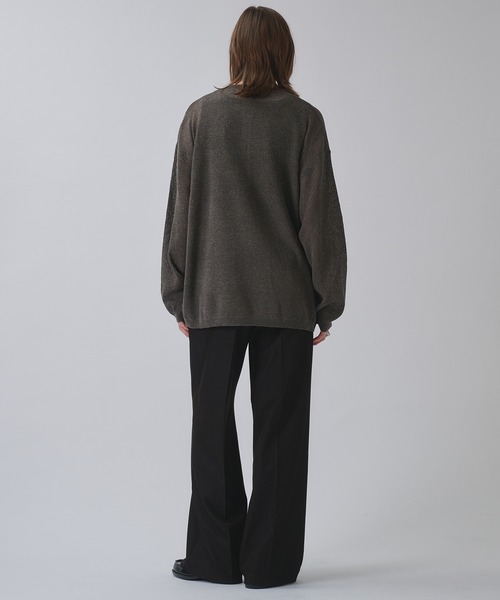 SELLE GLANT（セレグランテ）の「HENLEY NECK LINEN MIX MESH KNIT / ヘンリーネックリネンミックスメッシュニット（ニット/セーター・メンズ・ダークグレー/オフホワイト・SMALL/MEDIUM/LARGE）」の8枚目の写真