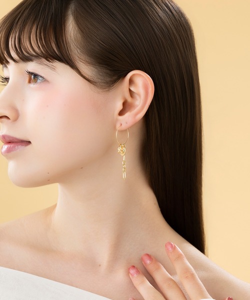 LA MUe(ラミュー)の「【LA MUE】日本製 ハート クロス チェーン ロング ピアス(ピアス(両耳用)・レディース・シルバー/ゴールド・FREE)」の9枚目の写真