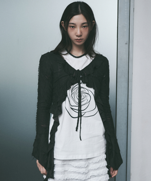 NICK&NICOLE(ニックアンドニコール)の「DISTRESSED RUFFLE TIE CARDIGAN_BLACK(カーディガン/ボレロ・レディース・その他・FREE)」の1枚目の写真