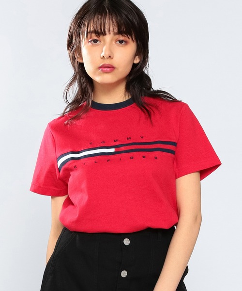TOMMY HILFIGER（トミーヒルフィガー）の「【オンライン限定】【ユニセックス】トミーヒルフィガーロゴTシャツ / TINO TEE（Tシャツ/カットソー・レディース・ホワイト/ネイビー/グレー/レッド/ホワイト系その他/ネイビー系/ブラック/ブルー/ピンク/グレー系その他/レッド系その他/ブラック系その他/ホワイト系その他2/グレー系その他2・MEDIUM/SMALL/LARGE/X-LARGE/XX-LARGE）」の13枚目の写真