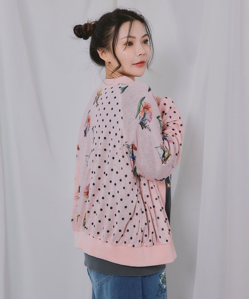 ScoLar(スカラー)の「162748:ドット×花ネコ柄 シアーカーディガン(カーディガン/ボレロ・レディース・オフホワイト/ブラック/ピンク・M)」の6枚目の写真