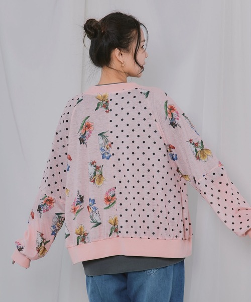 ScoLar(スカラー)の「162748:ドット×花ネコ柄 シアーカーディガン(カーディガン/ボレロ・レディース・オフホワイト/ブラック/ピンク・M)」の7枚目の写真