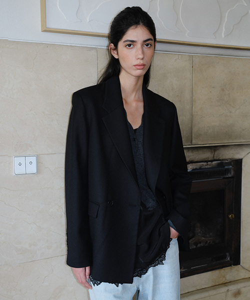 EN OR(エンオール)の「WOOL BLEND DOUBLE BLAZER - BLACK(テーラードジャケット・レディース・その他・FREE)」の3枚目の写真