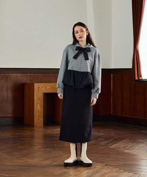 Audie a Muses(オーディアミューズ)の「ストレッチクッションタイトスカート(スカート・レディース・ブラック/ブラウン・38/40/36/42)」の2枚目の写真