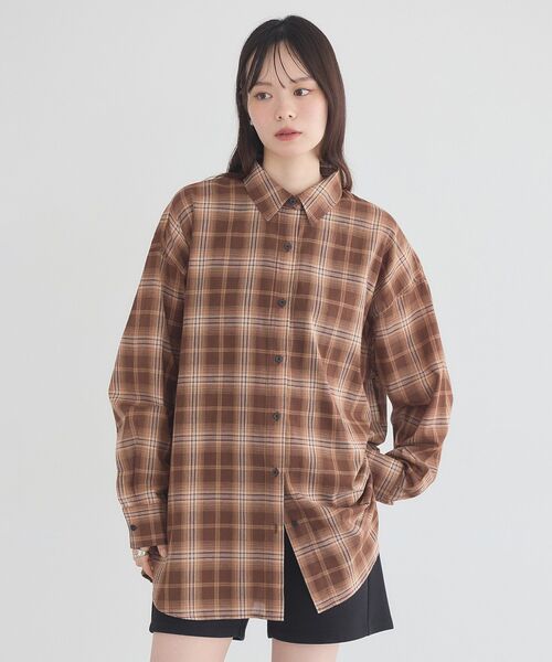 earth music&ecology(アースミュージックアンドエコロジー)の「チェックリラックスシャツ(シャツ/ブラウス・レディース・ブラウン/ブラック/ベージュ・FREE)」の12枚目の写真