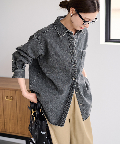 FRAMeWORK(フレームワーク)の「denimシャツ(シャツ/ブラウス・レディース・ブラック/ブルー系その他・FREE)」の1枚目の写真