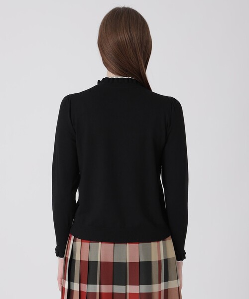 BLUE LABEL CRESTBRIDGE(ブルーレーベルクレストブリッジ)の「フリルディテールニットプルオーバー(ニット/セーター・レディース・ワイン/グレー系その他/オフホワイト/ブラック・38)」の18枚目の写真