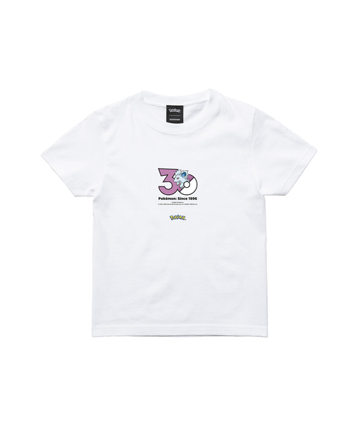 ZOZOSPOT(ゾゾスポット)の「Pokemon 30th Anniversary 1025 T-shirt 「ニドリーナ」(Tシャツ/カットソー・レディース・ホワイト・SMALL/110cm/120cm/130cm/140cm/150cm/160cm/MEDIUM/LARGE/X-LARGE/XX-LARGE/XXX-LARGE/100cm)」の2枚目の写真