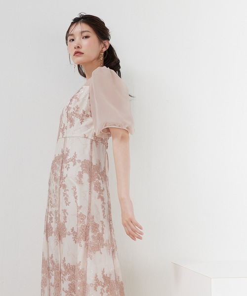 Kana(カナ)の「花柄刺繍バックリボンAラインドレス パーティー 結婚式 お呼ばれ オケージョン(ドレス・レディース・イエロー/ブラック/ブルー系その他/ピンクベージュ・M)」の5枚目の写真