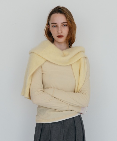 CREDONA(クレドナ)の「MINK FINISH CREW-NECK KNIT TOP/ミンクフィニッシュクルーネックニット(ニット/セーター・レディース・ブラウン/ピンク/グレー/イエロー・FREE)」の6枚目の写真