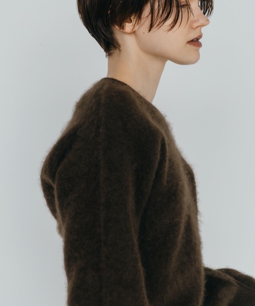 CREDONA(クレドナ)の「MINK FINISH CREW-NECK KNIT TOP/ミンクフィニッシュクルーネックニット(ニット/セーター・レディース・ブラウン/ピンク/グレー/イエロー・FREE)」の17枚目の写真