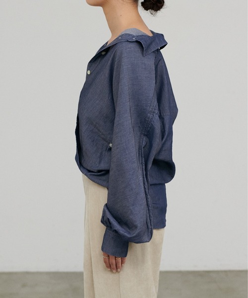 LARUTA（ラルータ）の「【LARUTA】ドルマンショルダーシアーデニムシャツ（シャツ/ブラウス・レディース・ブルー系その他2/ブルー・FREE）」の10枚目の写真