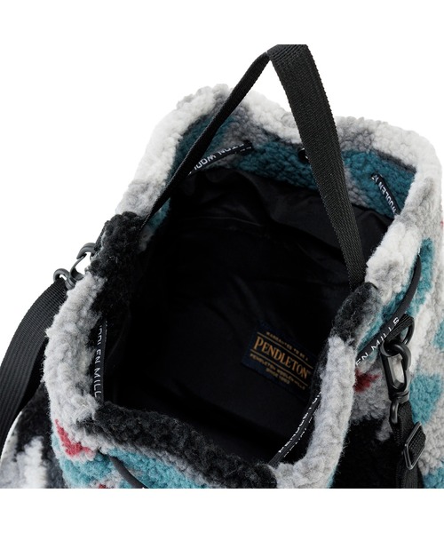 PENDLETON(ペンドルトン)の「PENDLETON/ペンドルトン ボアドローバッグ(ショルダーバッグ・レディース・ブラック/ブラウン・FREE)」の5枚目の写真