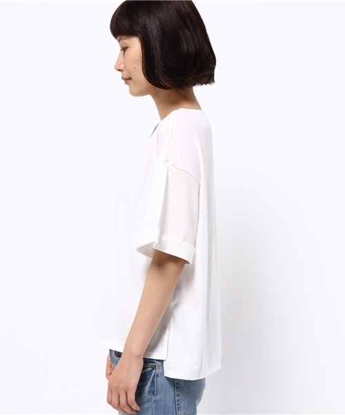 earth music&ecology(アースミュージックアンドエコロジー)の「フレアスリーブカットプルオーバー(Tシャツ/カットソー・レディース・オレンジ/ネイビー/オフホワイト/LT.Gray/ブルー・FREE)」の11枚目の写真