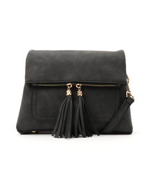 PLAIN CLOTHING | タッセル付きフラップショルダーバッグ【PLAIN CLOTHING】(ショルダーバッグ)